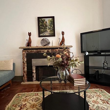 casa da vila Mora Esterno foto
