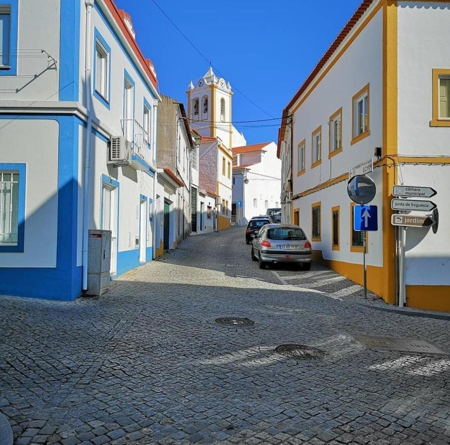 casa da vila Mora Esterno foto